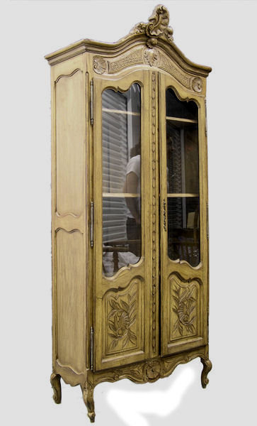 French Provincial Glazed 2-Door Oak Bookcase