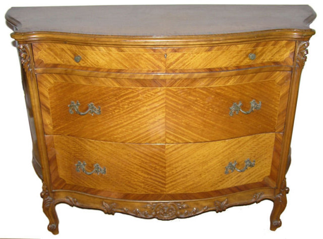 Louis XV Tiger Maple Bombe Commode
