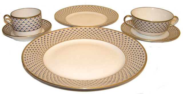 42-pcs Richard Ginori Diamanti Dinnerware