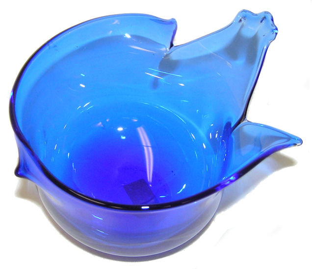 Gunnar Cyren (1931-2013) Mid-Century Modern Glass Bird Cup for Orrefors
