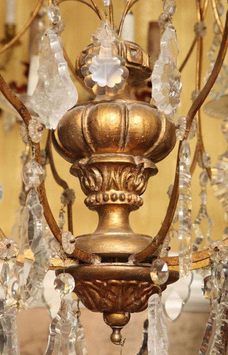 Vintage Venetian Italian Gilt Metal and Giltwood 16-Arm Chandelier