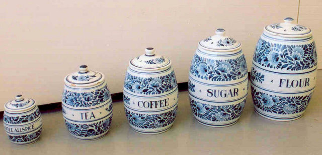 Collection (99) Oud Delft Spice Kitchen Jars