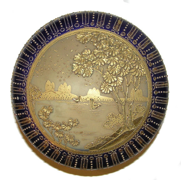 Nippon Gilt Porcelain Dresser Powder Box