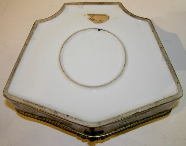 BOLLINGER French Porcelain Dresser Box