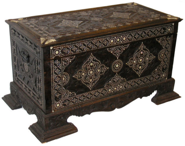 Islamic Wooden Coffer Cassone Trunk