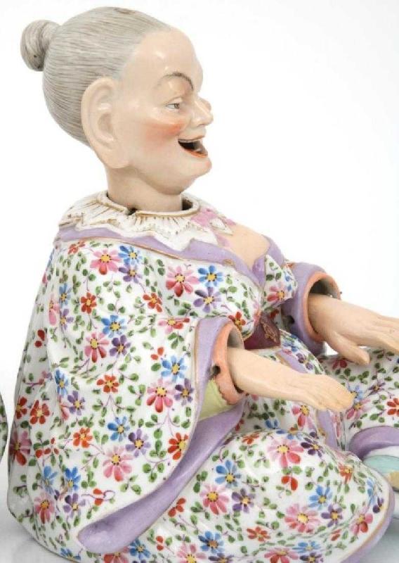 Pair Chinese Pagoda Porcelain Nodders from Ernst Bohne Sohne