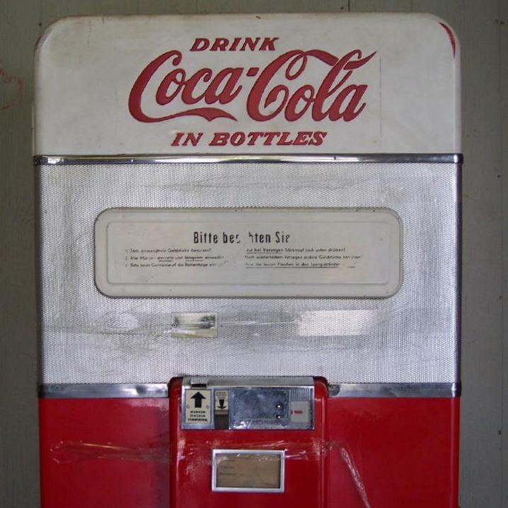 Mid-Century (1950s) Vendo V-216 Coca-Cola Vending Machine for German Market