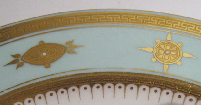 Set 12 Minton Painted Fish Dinner / Cabinet Plates
