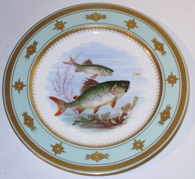 Set 12 Minton Painted Fish Dinner / Cabinet Plates