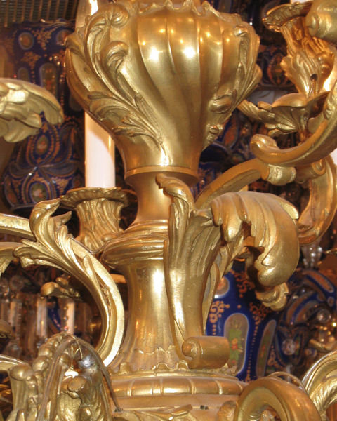 French Louis XV Style Dore Bronze 15-Light Chandelier