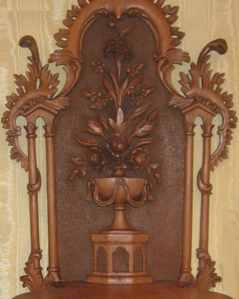 Pair of Neoclassical Carved Wooden Wall Brackets