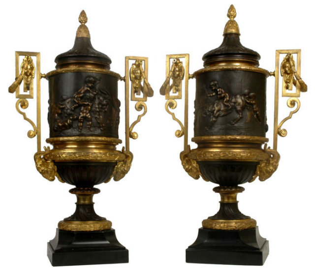 Louis Clodion Attributed Pair of Louis XVI Bronze Urns