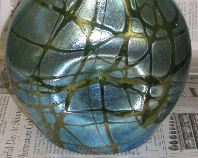 Antique Loetz Iridescent Green Glass Vase with Creta Pampas Decor