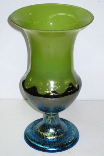Art Deco Period Iridescent Loetz Glass Vase with Ausführung 226 Decor