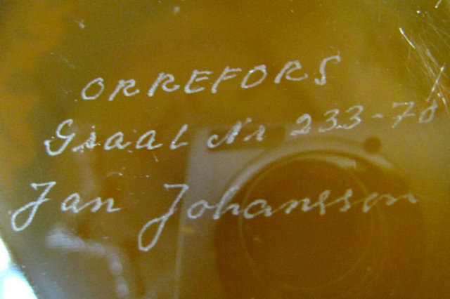 Cased Glass Bowl with Oak Tree Leaf Motif by Jan Johansson for Orrefors