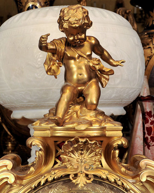 Antique Louis XV Style Ormolu Bronze Mantle Clock