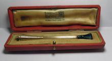 Vintage 1951 English 9k Yellow Gold Cigarette Holder in fitted Case