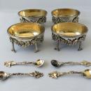 Set 4 Antique English Silver Gilt Grape Vine Leaf Salt Cellars in Case 1875