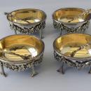 Set 4 Antique English Silver Gilt Grape Vine Leaf Salt Cellars in Case 1875