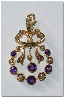 Antique 15ct Gold Amethyst & Seed Pearl Pendant. 1905