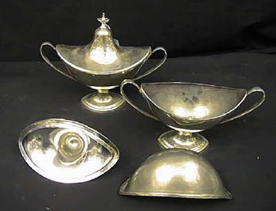 Pr Argyle Sauce Tureens