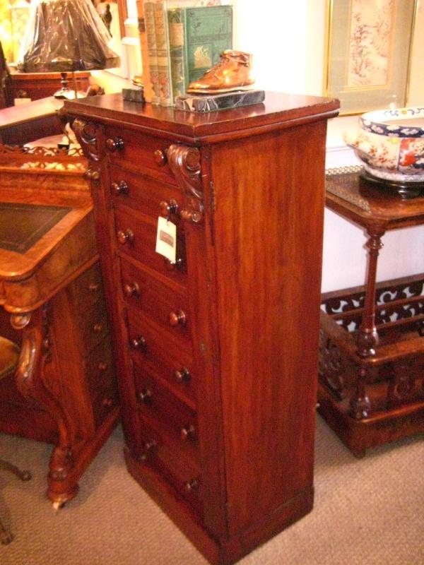 English Wellington Chest
