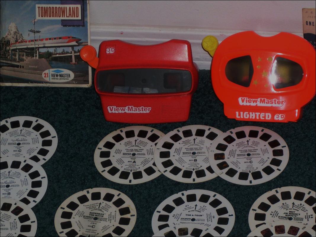 2 Viewmasters and Lot of Round Disc Viewmaster Reels _Slides Circa 1955-1985 includes 3 Reels A-TEAM; 2 Reels Meet Jim Henson's Muppets etc