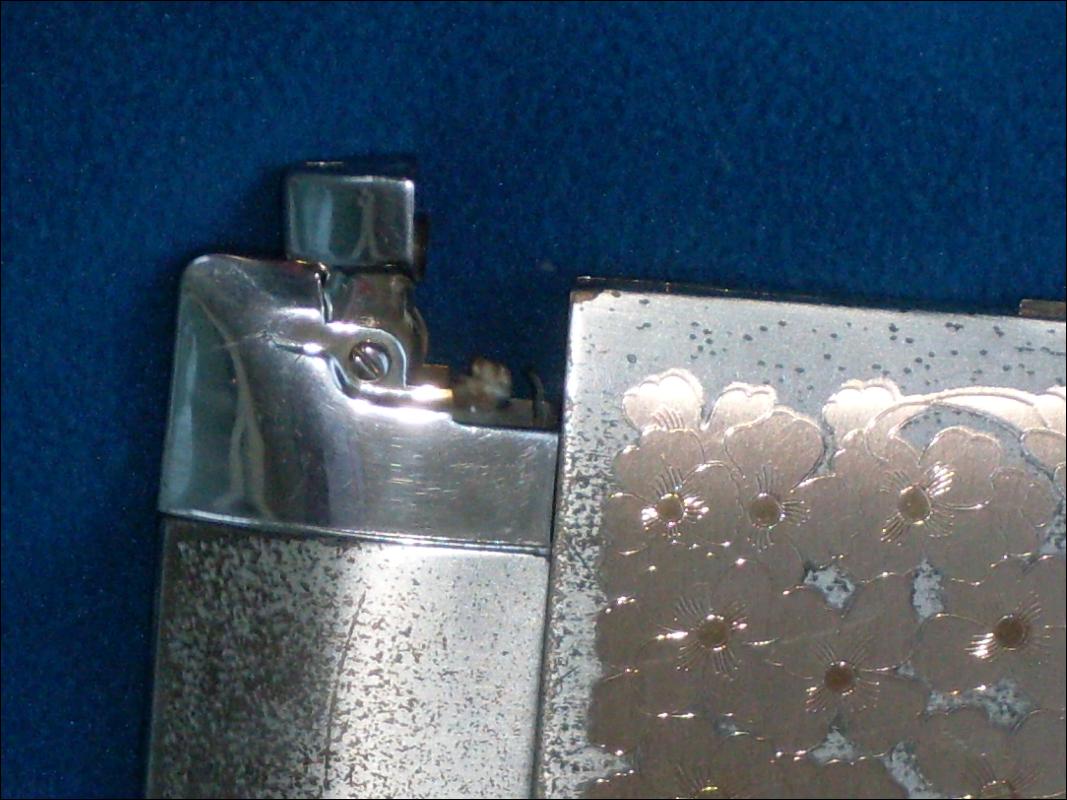 Elgin American Magic Action Lite - o- Matic CIGARETTE CASE with Lighter & ORIGINAL info Papers