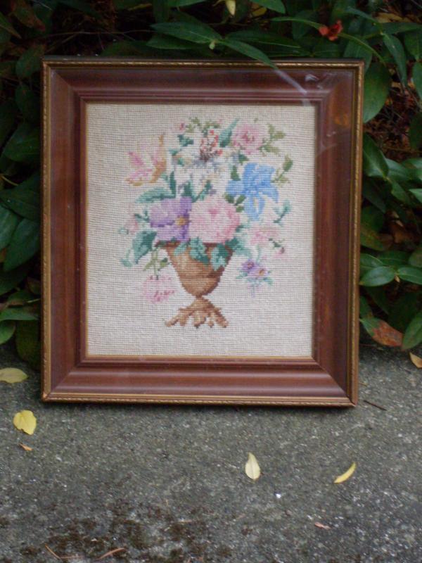 Original the T. EATON'S of Canada Shadow Box Picture Frame & Bouquet Flowers Needlepoint _Cross Stitch