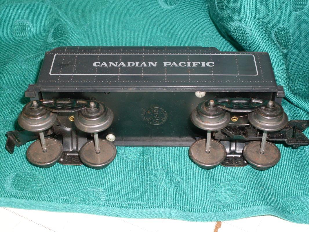 Louis Marx U.S.A. Toy Railroad Train Set Stamped CPR Canadian Pacific Railway Marx Electric Transformer with RED RESET Button LARGE LOT over 43pcs