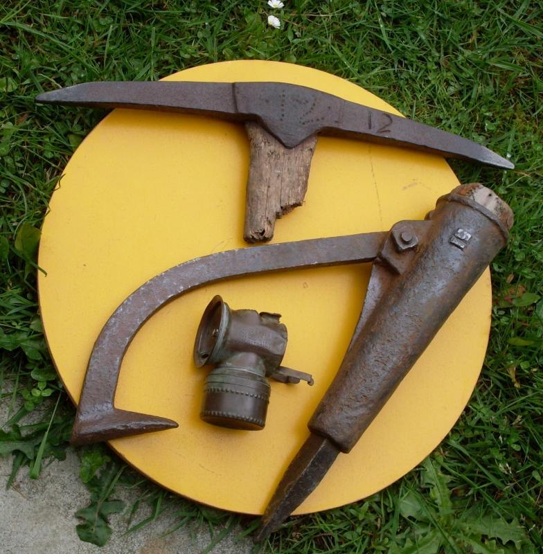 Miners Mining Artifacts Tools Peavey + Pick + Justrite Cap Lamp