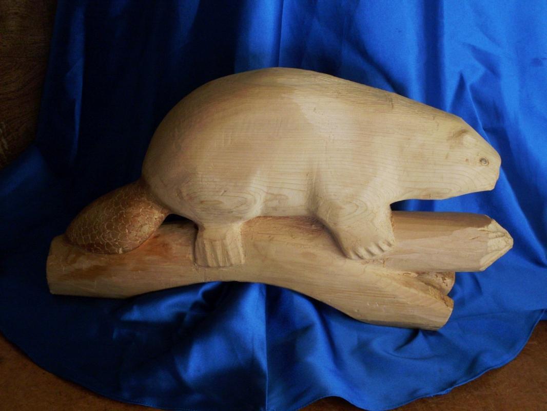 Antique Folk Art HAND CARVED & SIGNED_ 15 1/2 INCH Large_ Solid WOOD BEAVER _Signed: J D MacLennan