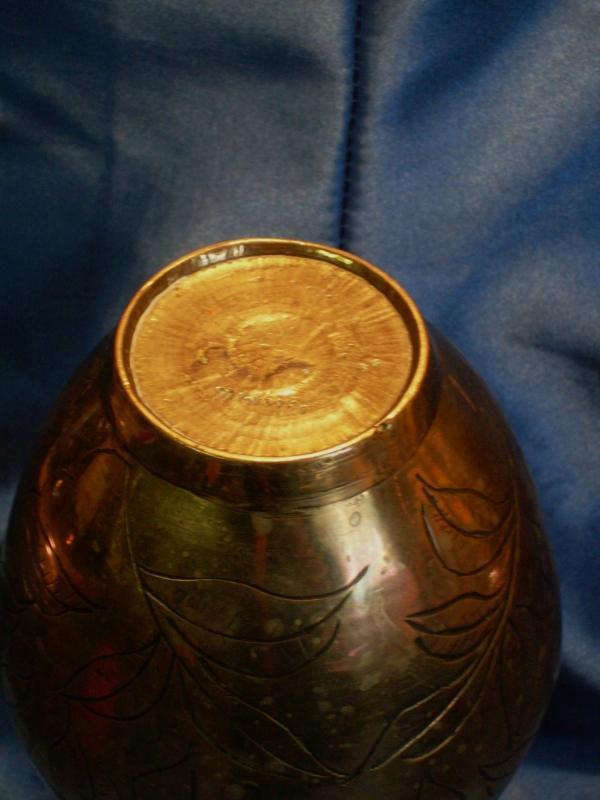 1900 Chinese SOLID Brass / Bronze VASE _ 8 Inch High_ HEAVY CAST Brass / Bronze