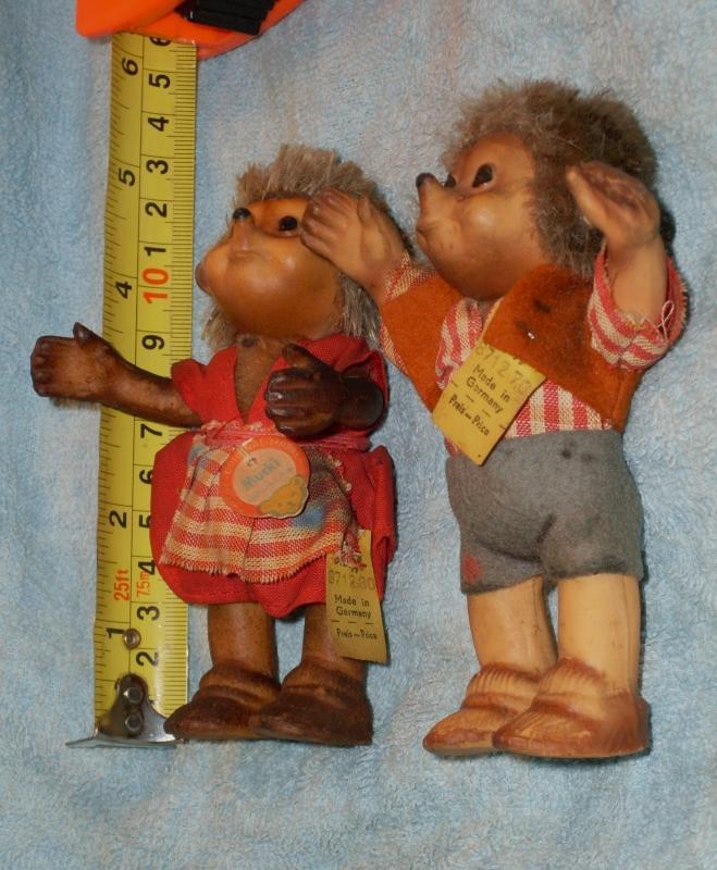 vintage STEIFF Hedgehogs Macki + Mucki with Tags 4 1/2 INCH High