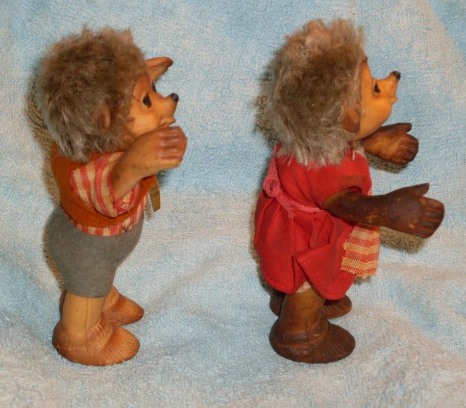 vintage STEIFF Hedgehogs Macki + Mucki with Tags 4 1/2 INCH High