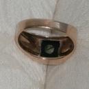10K GOLD Ring LETTER H ( screw holding letter ) on Black Alaskan Diamond _Quality old Ring Nice Condition