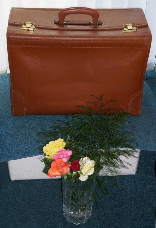 BEAUTIFUL QUALITY !!! TRIAL LAWYERS Heavy Duty LEATHER bag Briefcase Laptops also Fit _NO SALES TAXES