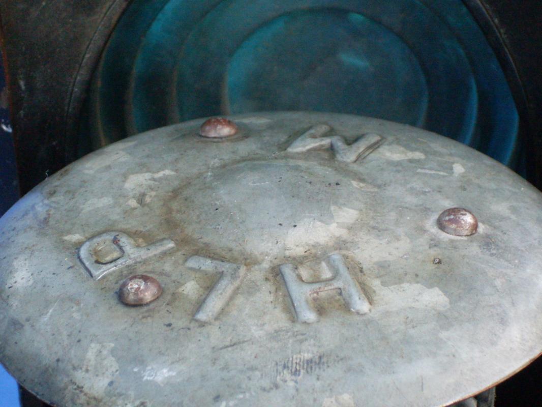 early ORIGINAL CANADIAN PACIFIC RAILROAD _CPR Railway Switch Lantern _ HLP_ M_ Montreal_