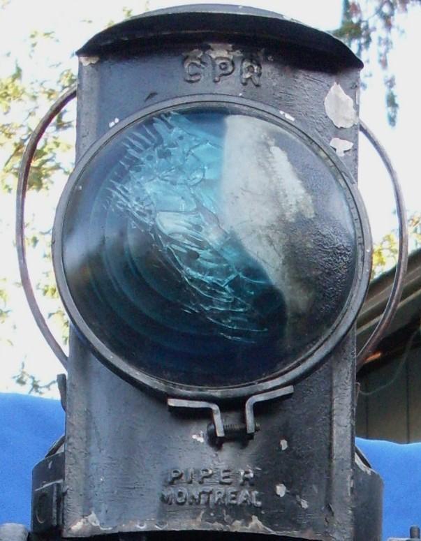 early ORIGINAL CANADIAN PACIFIC RAILROAD _CPR Railway Switch Lantern _ HLP_ M_ Montreal_