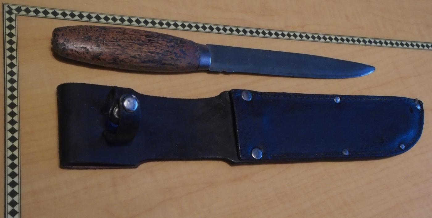 WW1 ERIK FROST Mora Sweden 11.5 Inch Long FIGHTING KNIFE Swedish SHARP ! Antique Steel