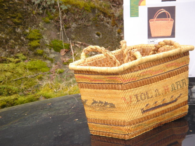Northwest Coast Nuu-Chah-Nulth LARGE ~ 14 Inches High~ Handmade GENUINE Cedarbark HAND Woven BASKET with LARGE THICK CEDARBARK ROPE HANDLES . Master Basket Weaver. Museum Quality One-of-a-Kind Vintage_NO SALES TAXES to USA + NO SALES TAXES to CDN