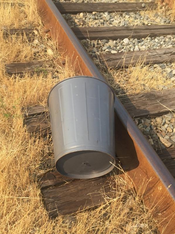 MID CENTURY INDUSTRIAL Metal TRASH CAN Steampunk RR military army office waste can LARGE_Feature: EYELET on Recessed Bottom