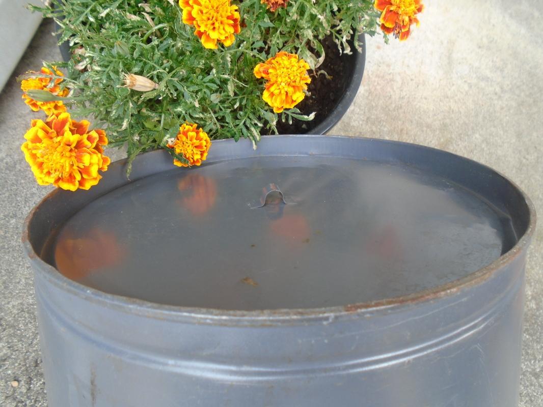 MID CENTURY INDUSTRIAL Metal TRASH CAN Steampunk RR military army office waste can LARGE_Feature: EYELET on Recessed Bottom