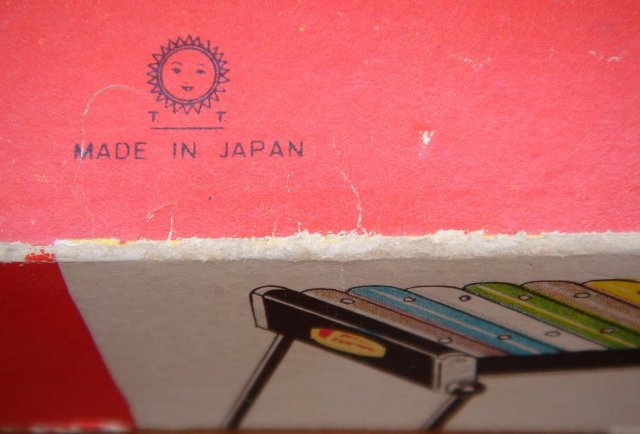 Beautiful Collectible Metal Toy ~~ from Old Japan Maker~~ CONCERT XYLOPHONE 20.5 INCHES LONG on Folding Stand With ORIGINAL BOX