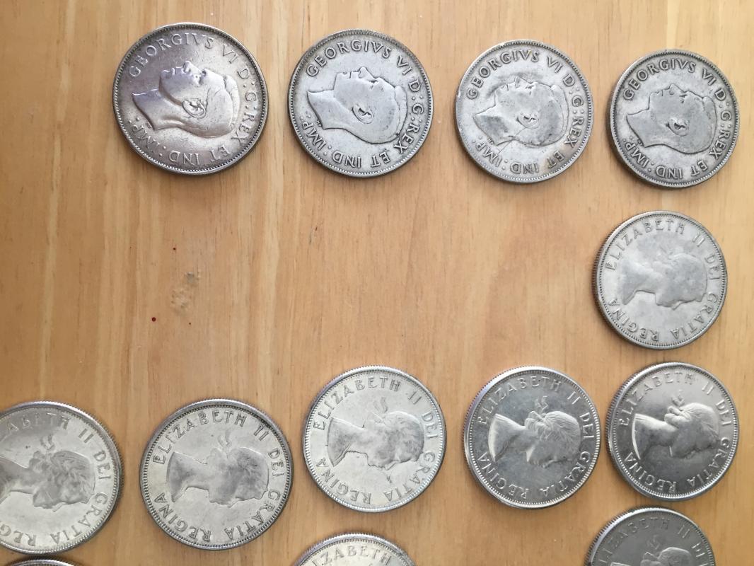 80% SOLID SILVER _ Lot of 23 CANADA half dollars _50 Cent pieces_ Condition FINE to Extra Fine_ YEARS 1942- 1966_ mixed_ First Time on Market