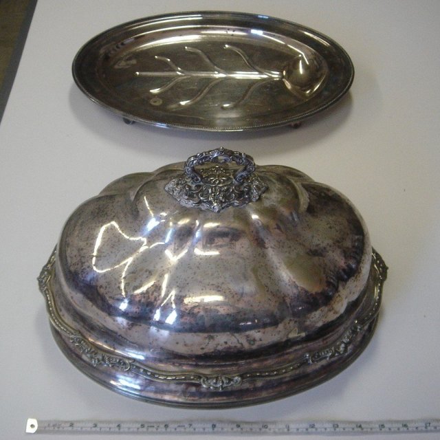 SILVERWARE GEORGIAN Revival Era .1714-1820 SILVERPLATED Large MEAT COVER size 16.25 Inches Widest HALLMARKED Makers Mark on Dome + Stamped Handle ALSO old Sheffield Oval FOOTED TRAY. Showpiece for Catering Event ~ HANDLE Detaches.