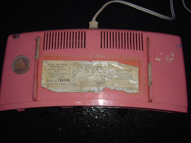 TESTED GOOD WORKING ORDER _Rogers Majestic PINK MANTLE RADIO Circa 1960's Size 12.5 Inches Wide ~ that is in Good Working Order. Tidy Condition. Safe Electric Cord + Plug. for Home Or Office