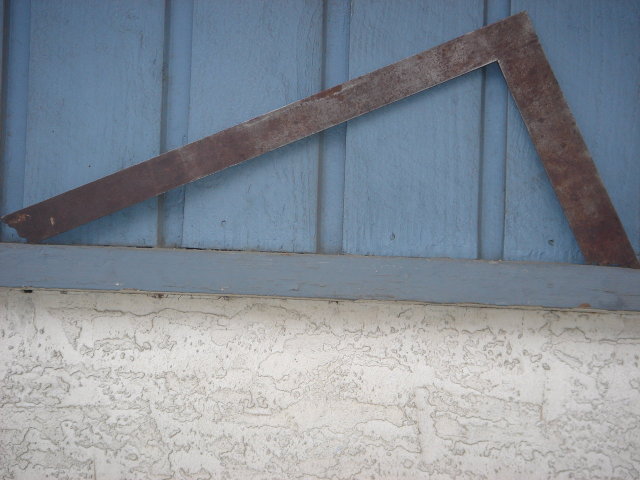 Tools ANTIQUE ~ Plaster's SQUARE Please Note: DECORATIVE SCROLL is DIFFERENT ON EACH END. Makers Stamp in Steel Looks like a CROWN with G+W Most Unusal RARE FIND Early 1900