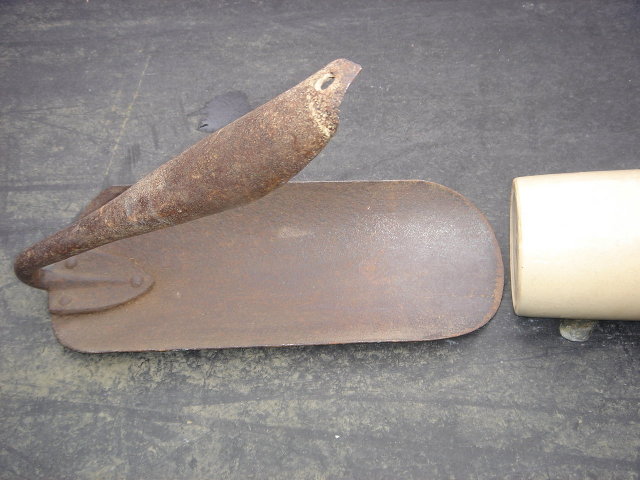 Antique Canadian / England Tool ~ Unusual Steel Tool for Laying old Doulton Lambeth WATER PIPES. requires handle or add to your tool collection.