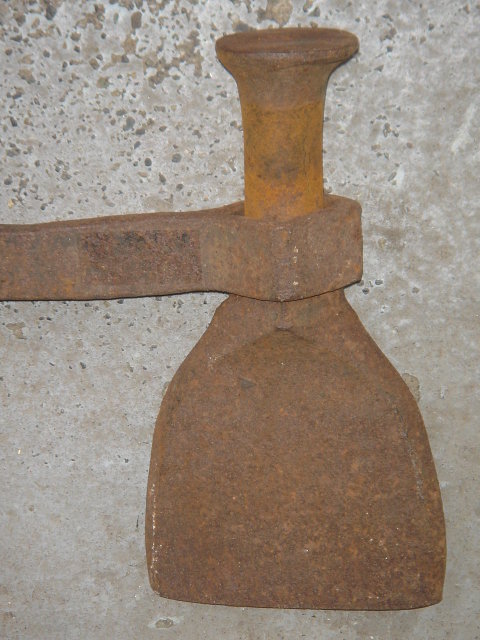 NAUTICAL_ Tools Large SHIPS Caulking Tool_ UNUSUAL STEEL Tool with Long Iron Handle and ROTATING Steel Head.~ Size 26 Inches Long ~ Similar to Axe AX Head only THIS UNUSUAL TOOL has Flat Edge verses Axe Sharp edge.